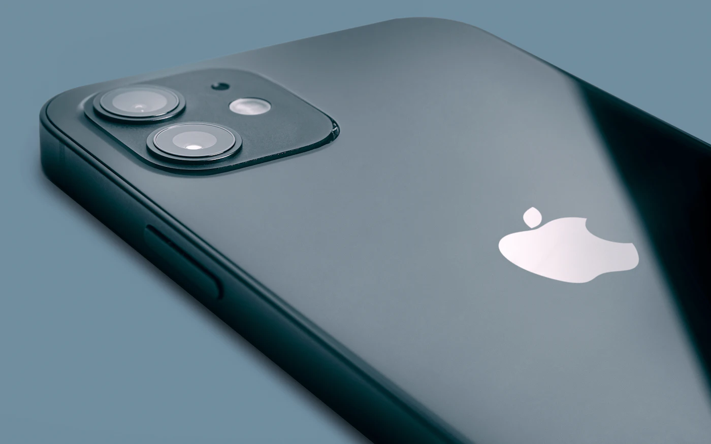 Back of a smartphone showing its camera lenses
